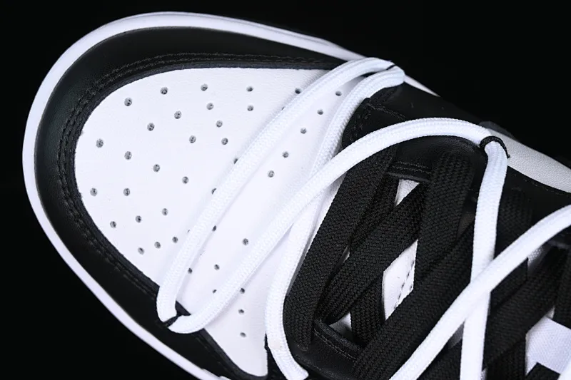 All categories Nk SB Dunk series Nk SB Dunk Low low-top sneakers CS version Nk Dunk Low "Panda" black and white panda customized version of deconstructed strap casual sneakers CW1590-100